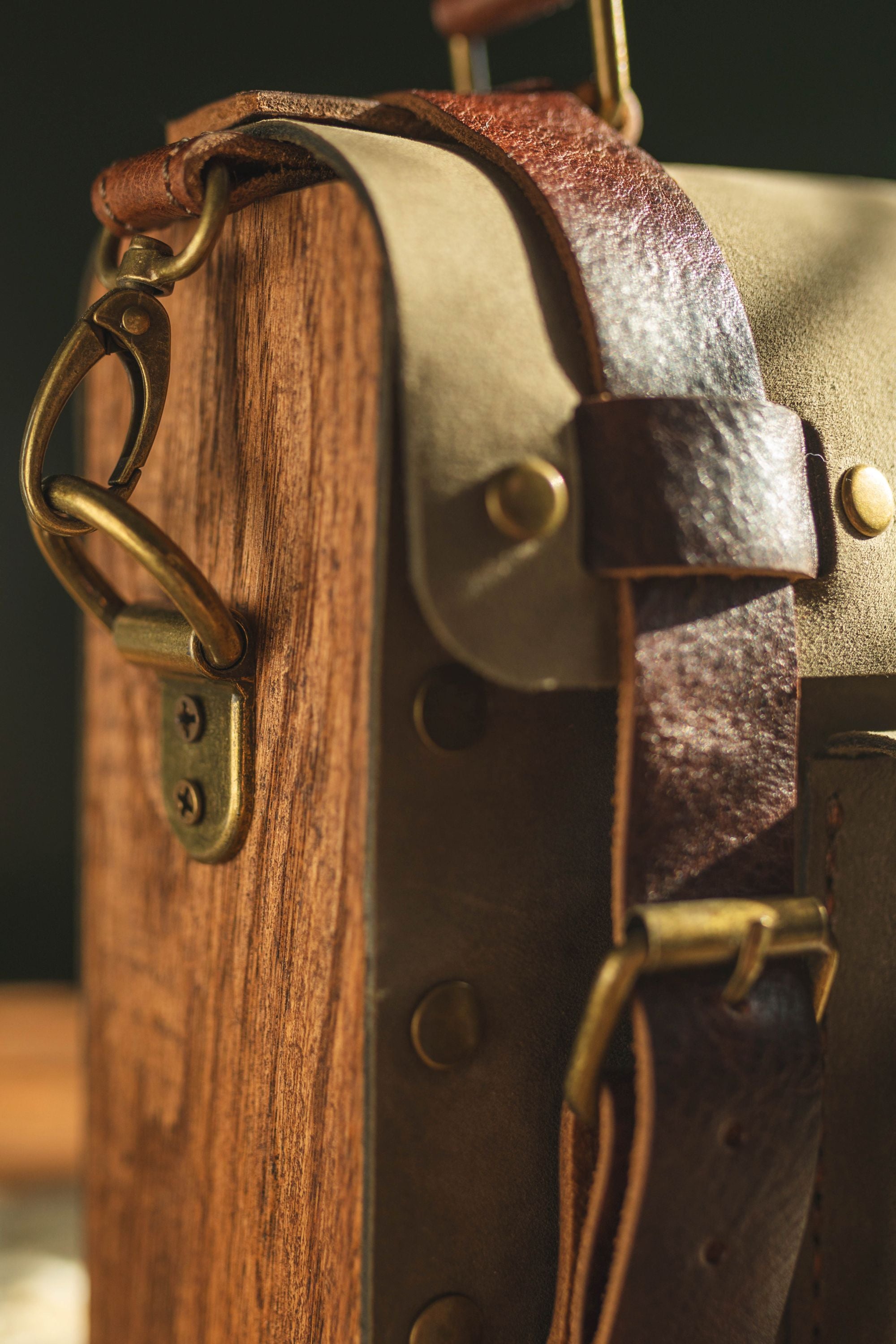 La Encina satchel-Olive