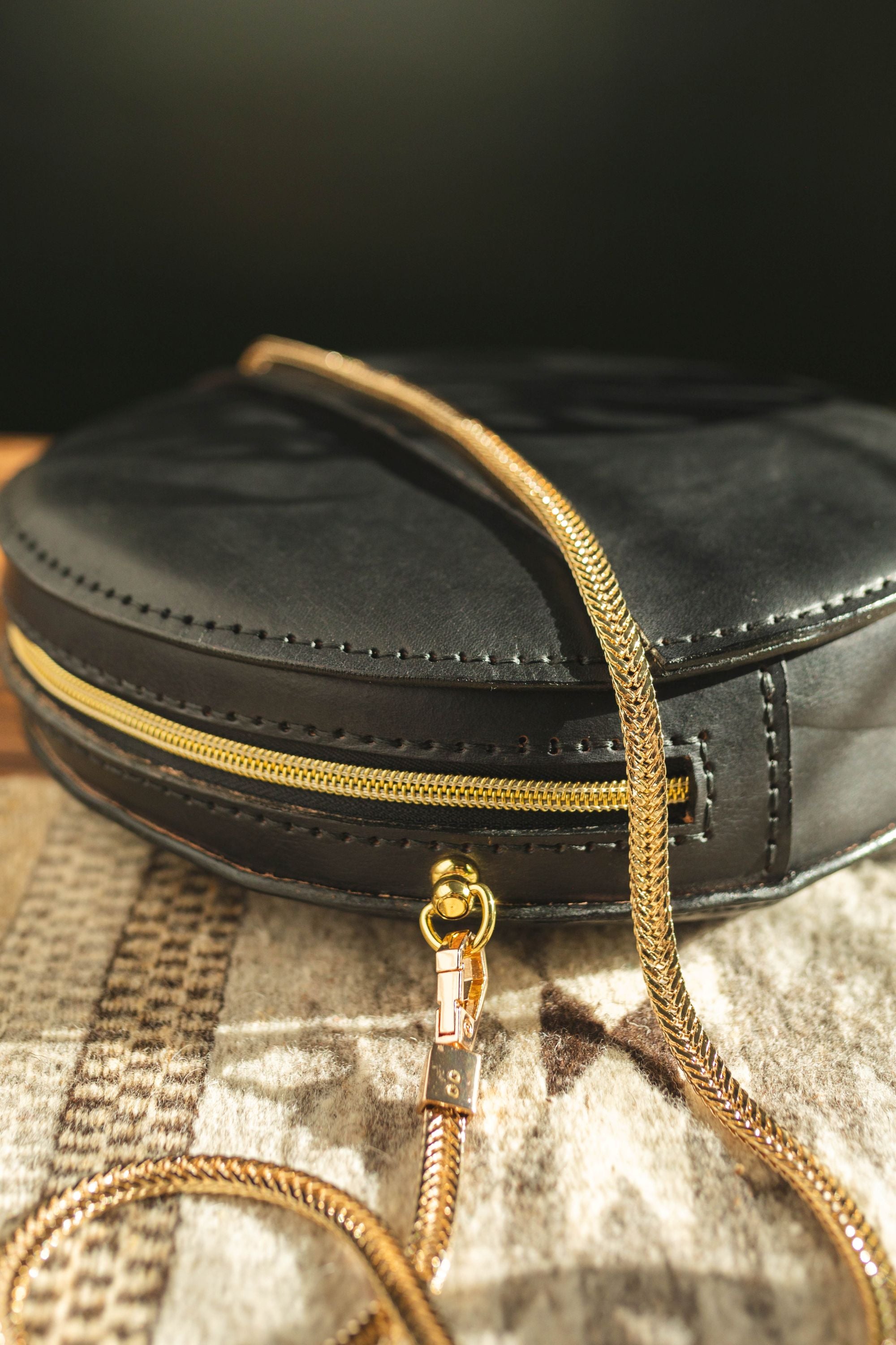 Luna Circle Bag
